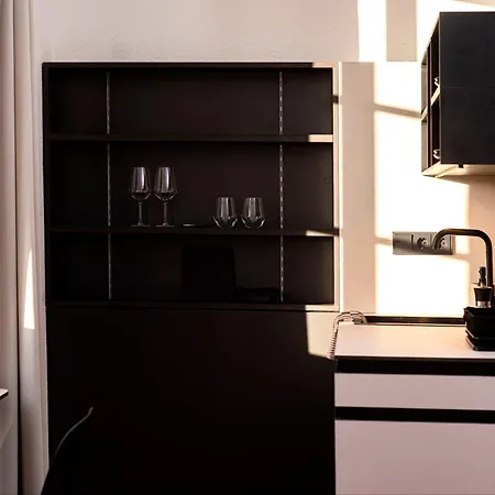מלון דירות Yokolou - Design-apartments *